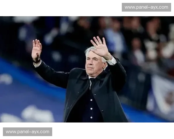 镜头下的安切洛蒂：皇马训练课上的战术板与平静指挥